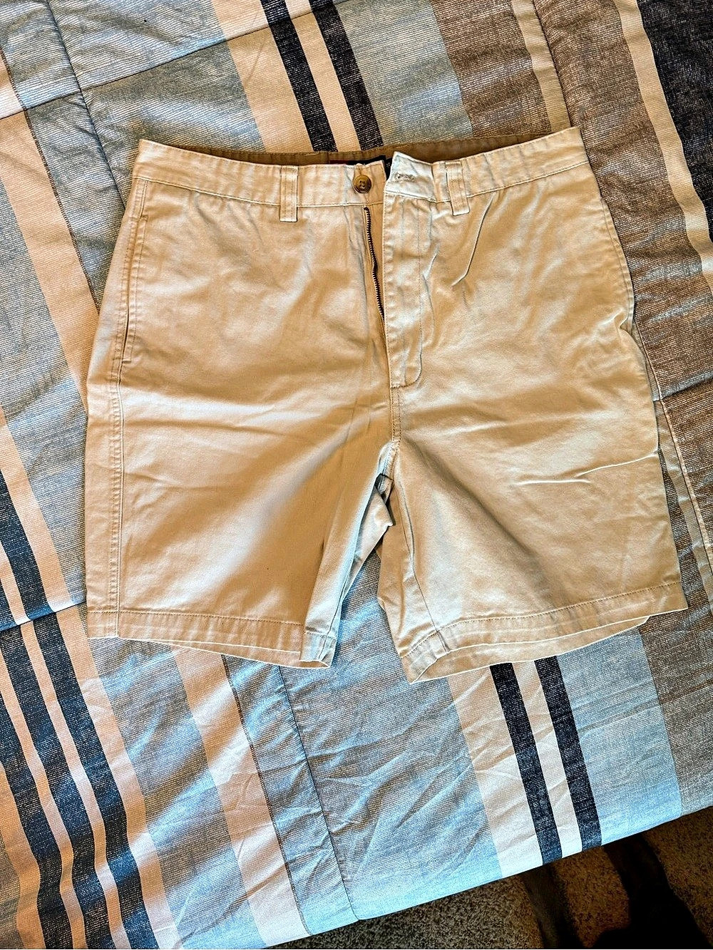 Chaps Men's Cotton Flat Front Shorts Tan Waist 36